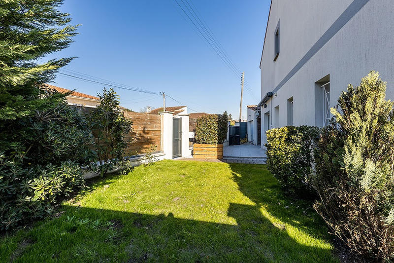 Maison - 93 m² - 4 pièces