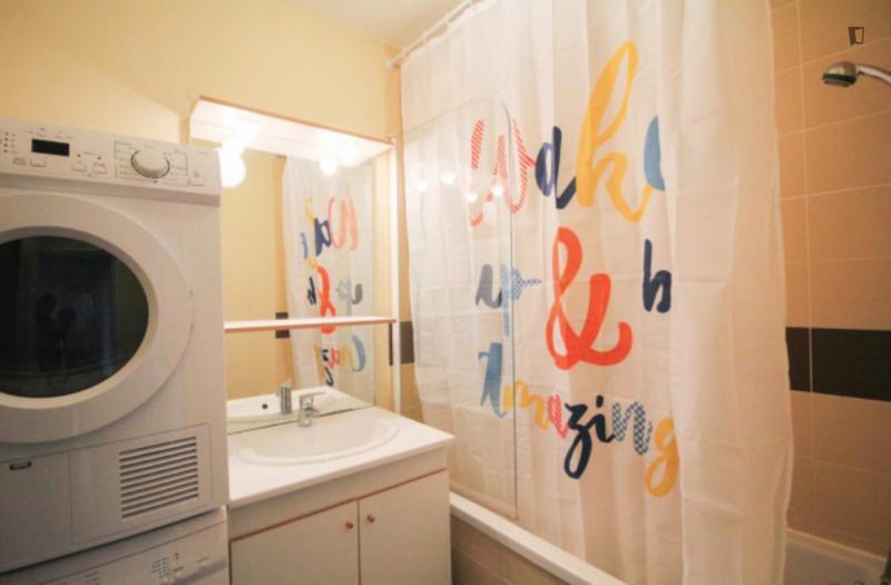 Chambre - 13 m² - 4 pièces