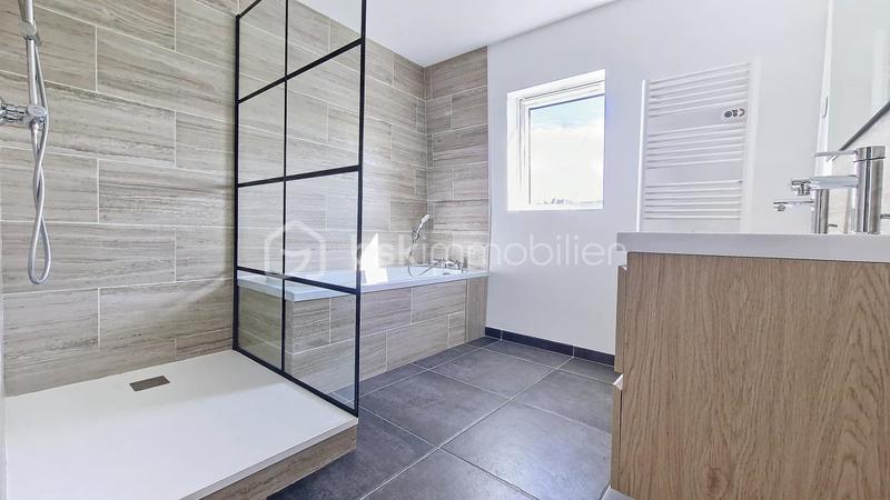 Appartement - 103 m² - 5 pièces