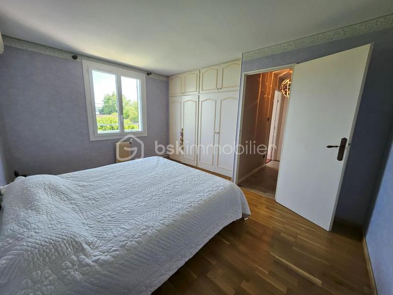 Maison traditionnelle - 104 m² - 4 pièces