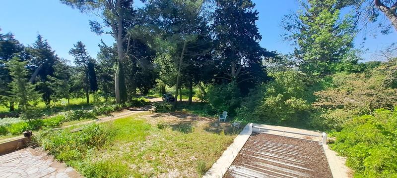 Maison - 310 m² - 12 pièces