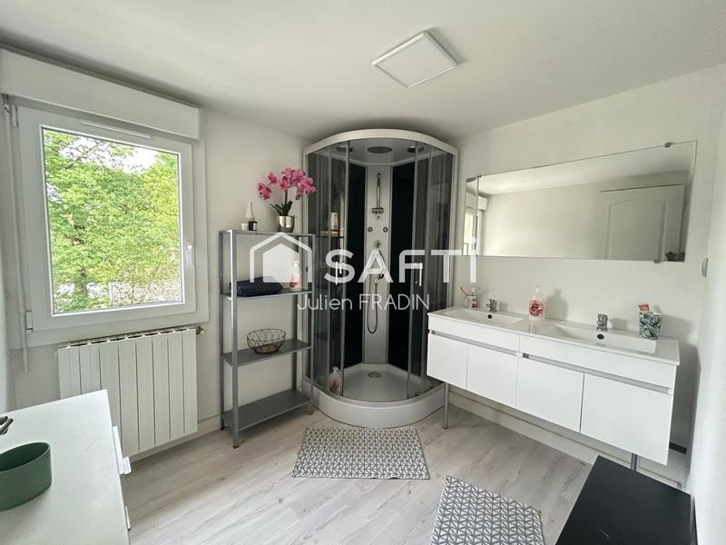 Maison - 155 m² - 6 pièces