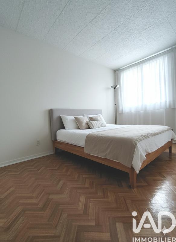 Appartement - 92 m² - 5 pièces