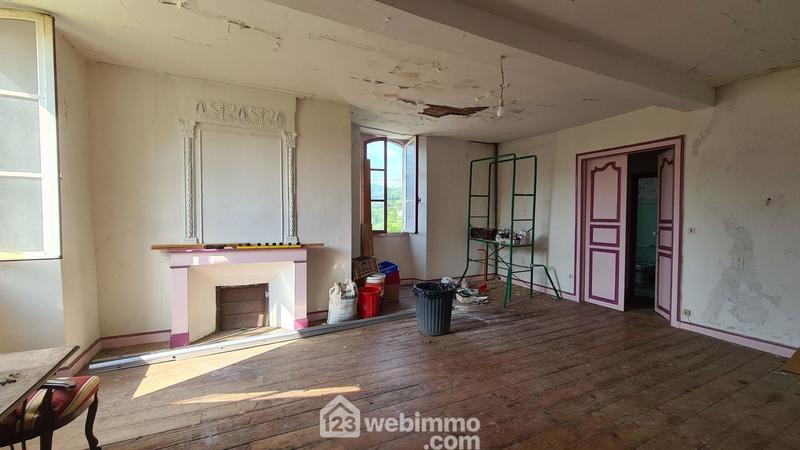 Maison - 324 m² - 10 pièces