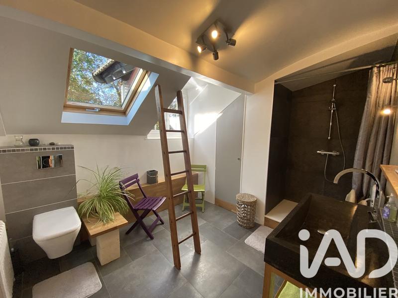 Maison - 140 m² - 7 pièces