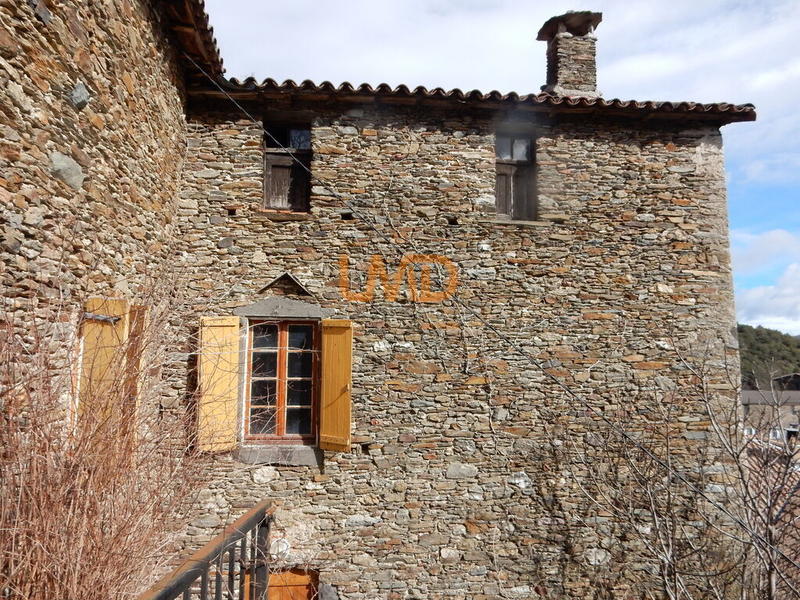 Maison - 87 m² - 6 pièces