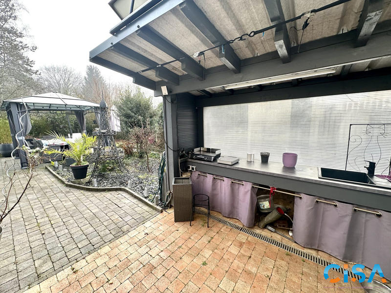 Maison - 135 m² - 6 pièces