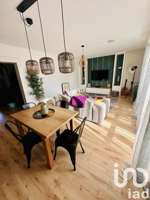 Appartement - 100 m² - 3 pièces