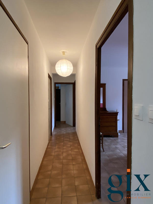 Maison - 135 m² - 6 pièces