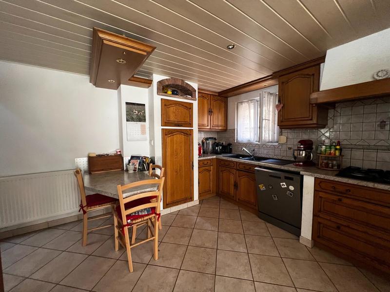 Maison - 91 m² - 5 pièces