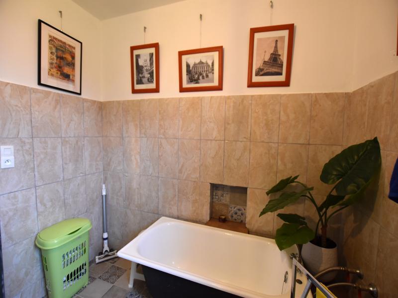 Maison - 263 m² - 9 pièces