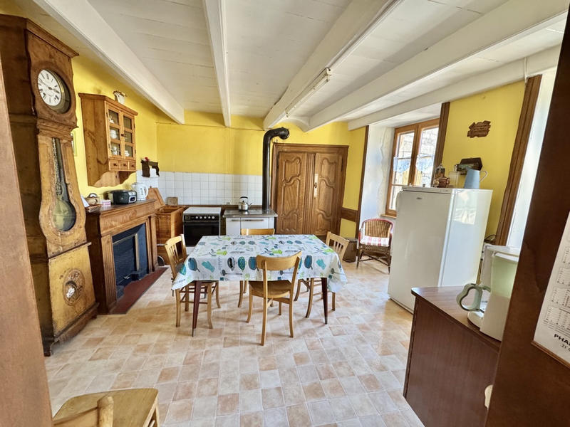 Maison - 157 m² - 8 pièces