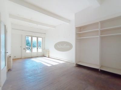 Appartement - 170 m² - 7 pièces