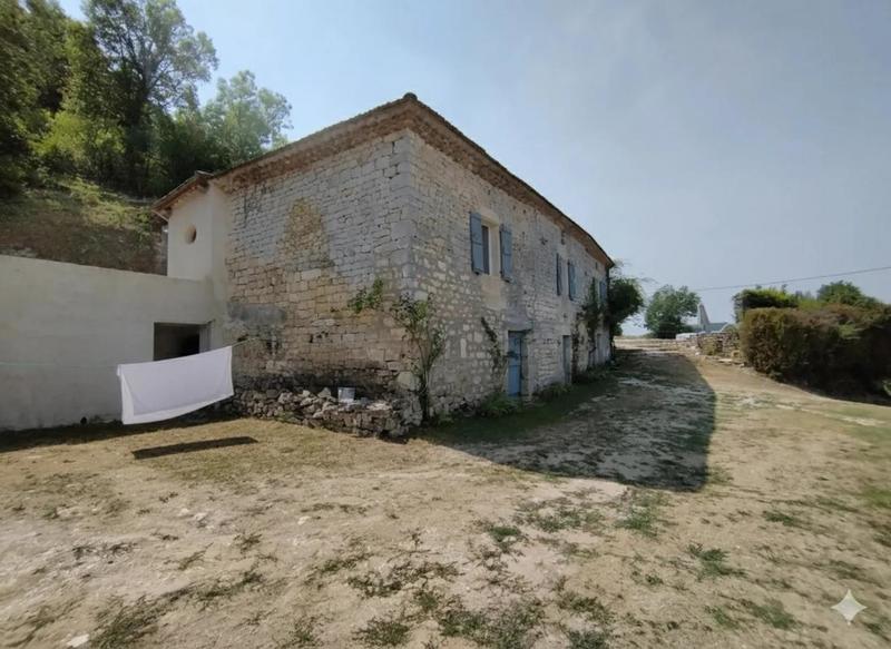 Maison en pierre - 100 m² - 4 pièces