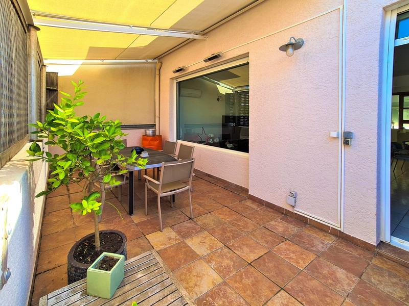 Appartement sur toit - 175 m² - 5 pièces