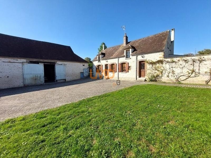 Maison - 95 m² - 4 pièces
