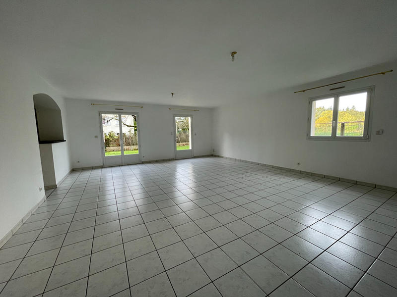 Maison - 166 m² - 7 pièces