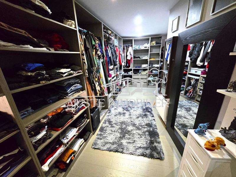 Villa - 200 m² - 7 pièces