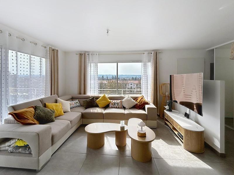 Maison - 91 m² - 4 pièces