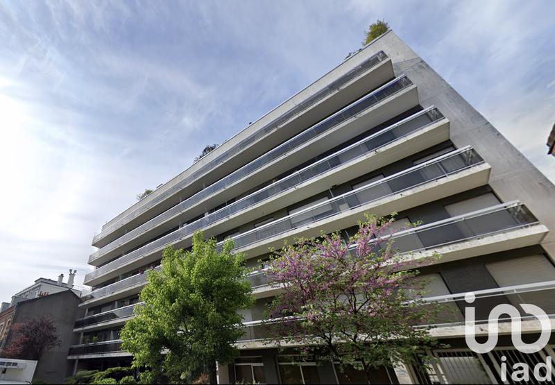 Appartement - 80 m² - 4 pièces