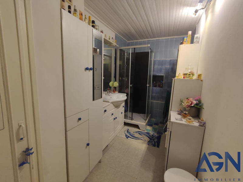 Maison - 180 m² - 5 pièces