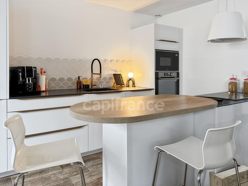 Maison - 153 m² - 7 pièces