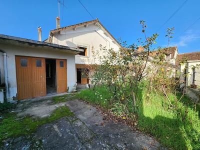 Maison - 82 m² - 4 pièces