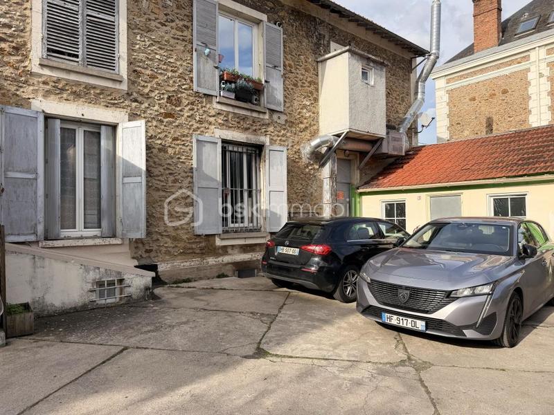 Appartement - 94 m² - 3 pièces