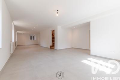 Maison de village - 180 m² - 6 pièces
