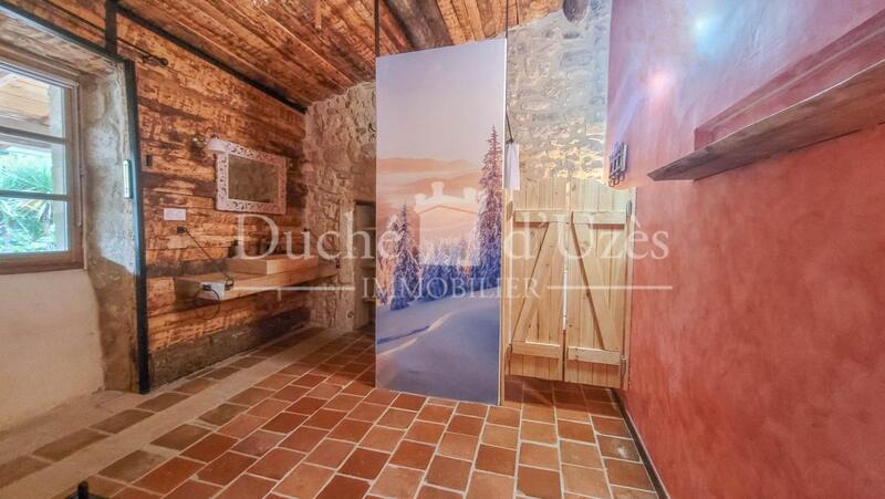 Maison de village - 200 m² - 10 pièces