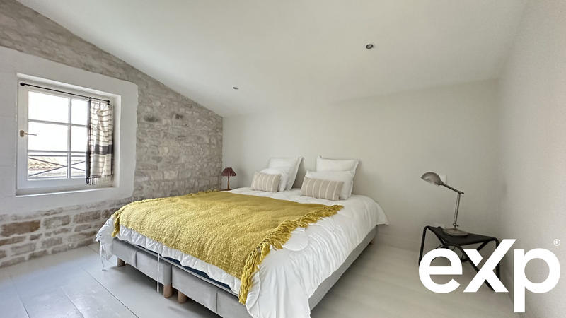 Maison traditionnelle - 110 m² - 5 pièces