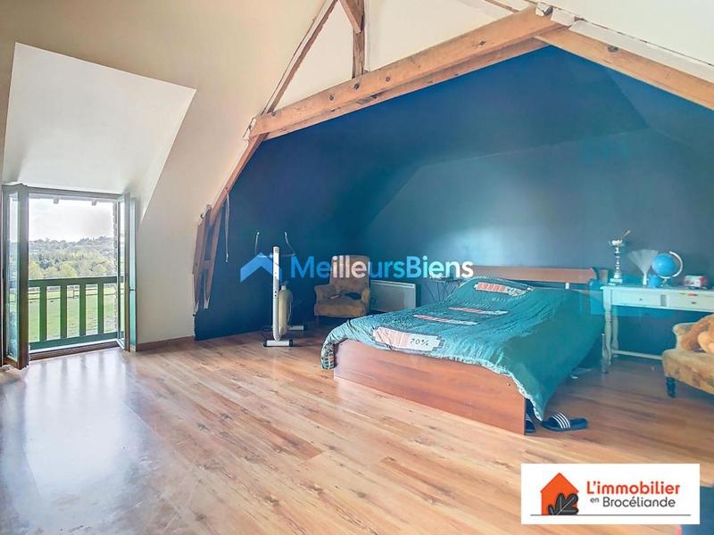 Propriété - 324 m² - 9 pièces