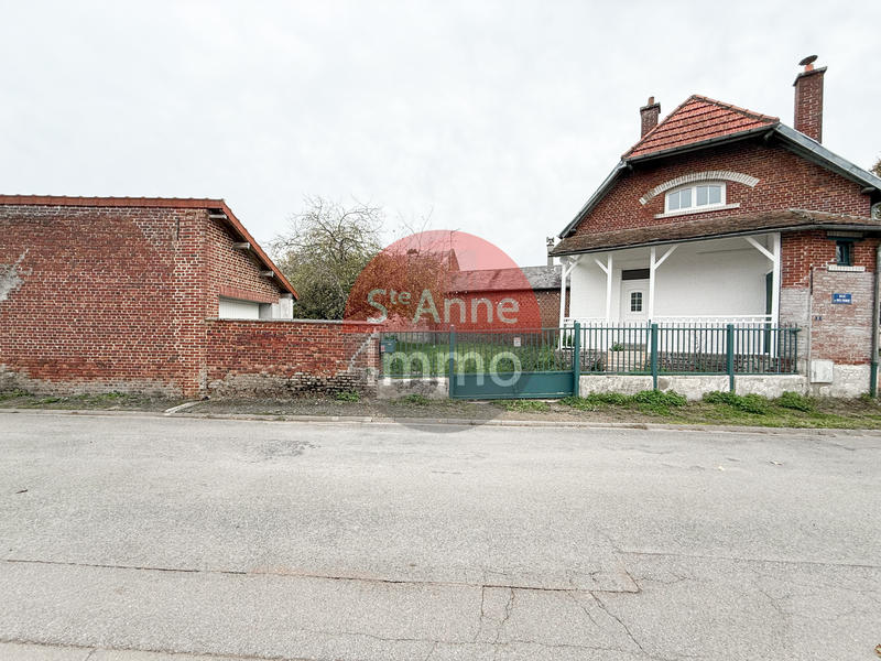 Maison - 80 m² - 4 pièces