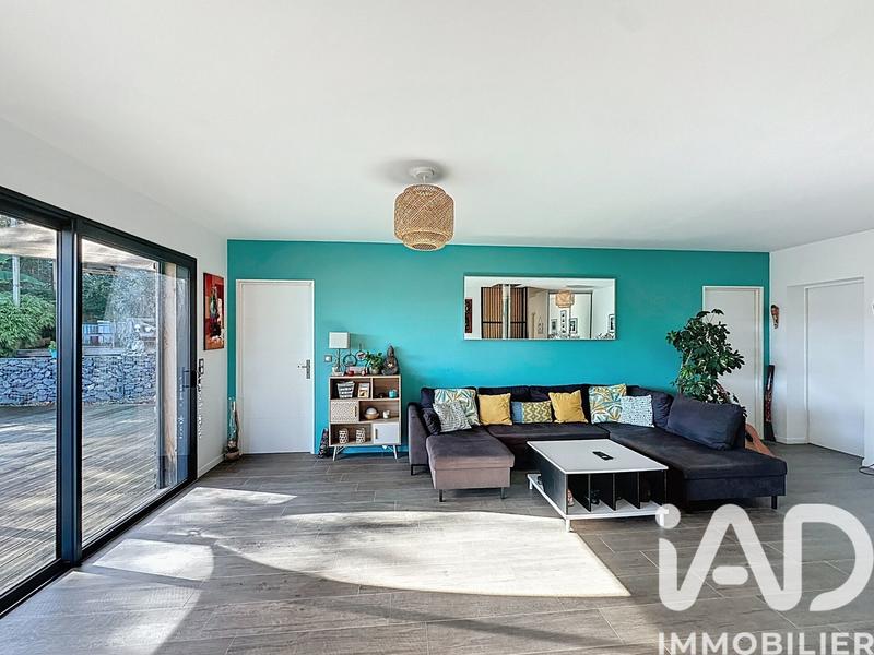 Maison - 115 m² - 5 pièces