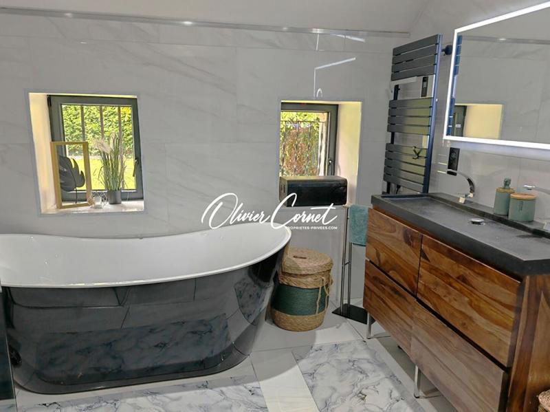 Maison - 137 m² - 5 pièces