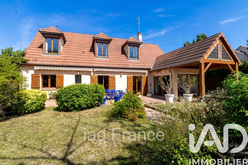 Maison - 192 m² - 8 pièces