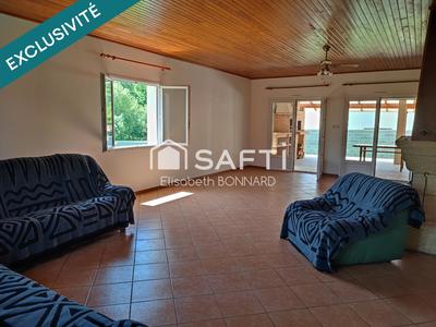 Maison - 189 m² - 6 pièces