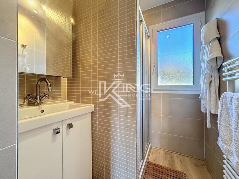 Appartement - 95 m² - 4 pièces