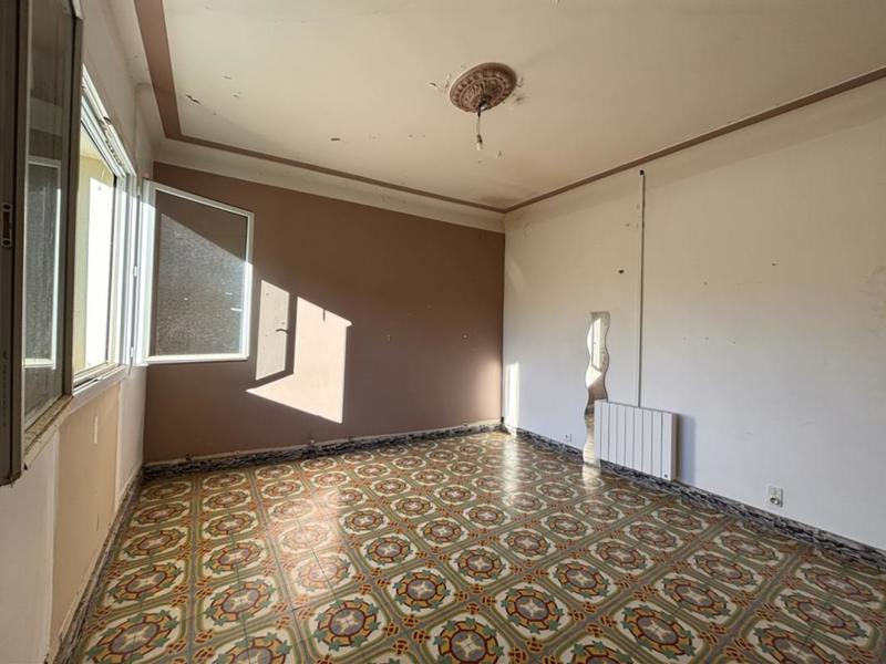 Immeuble - 230 m² - 9 pièces