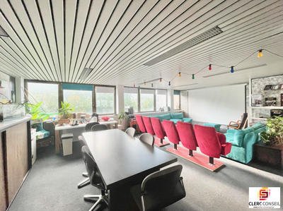 Bureau - 318 m²