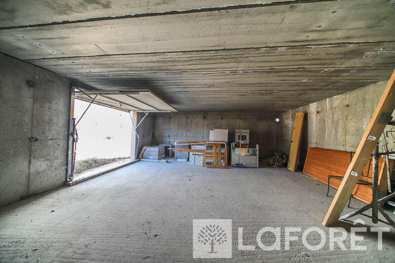 Maison - 120 m² - 3 pièces