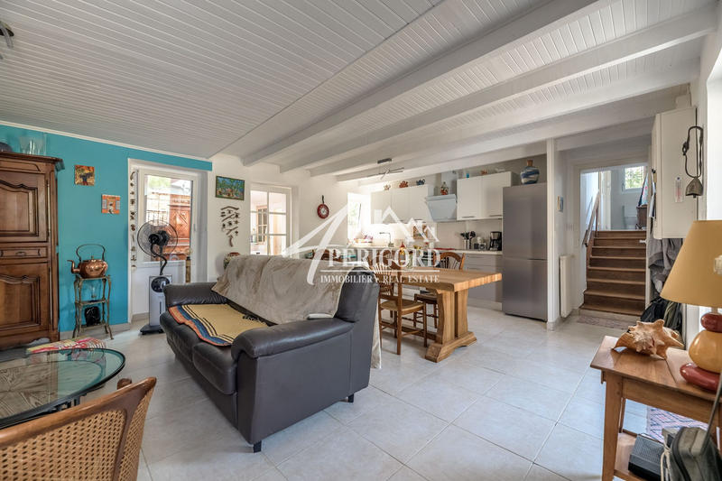 Maison - 96 m² - 5 pièces