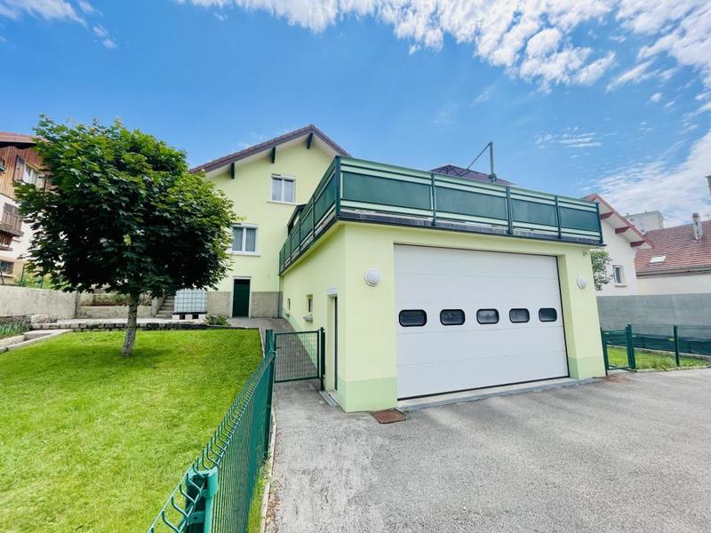 Maison - 160 m² - 6 pièces