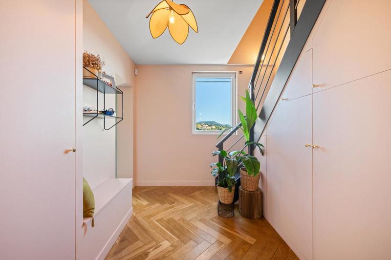 Maison - 118 m² - 4 pièces