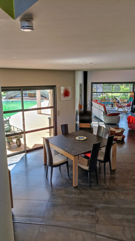 Propriété - 260 m² - 7 pièces