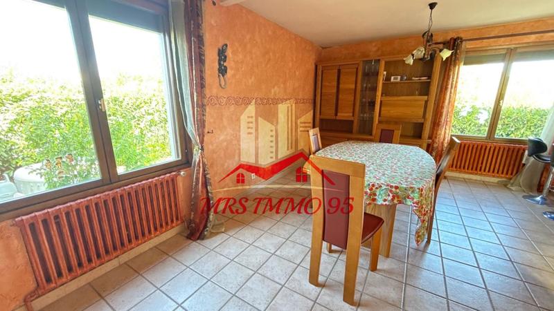 Maison - 122 m² - 5 pièces