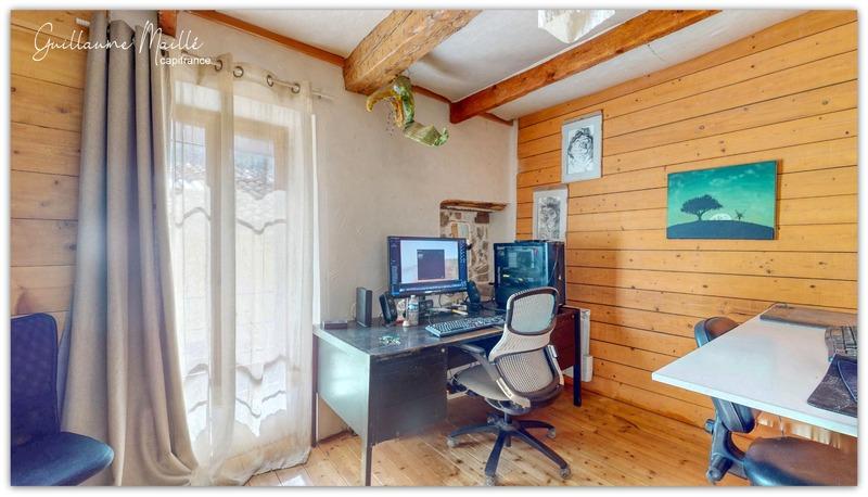 Maison de village - 132 m² - 5 pièces