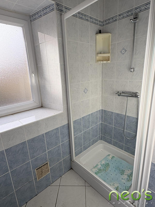 Maison - 121 m² - 5 pièces