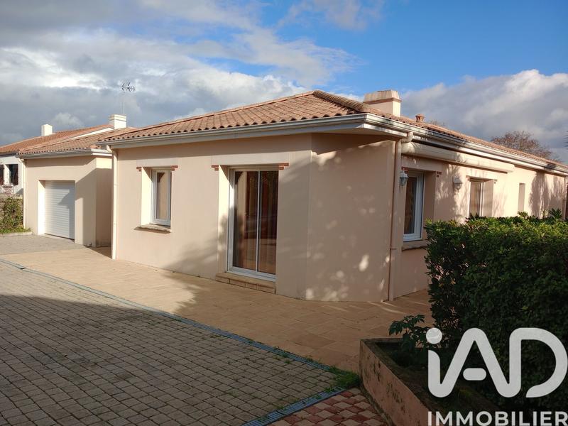 Maison - 108 m² - 4 pièces