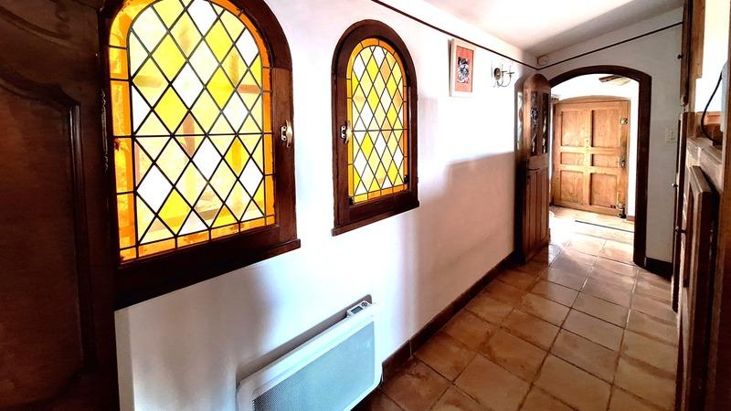 Villa - 266 m² - 8 pièces